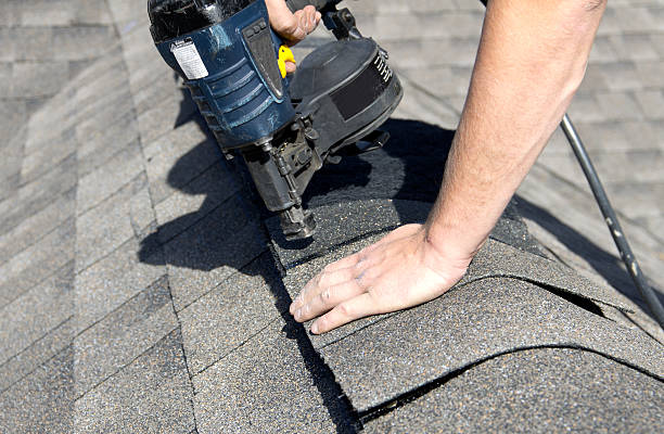 Best Emergency Roof Repair Services  in Liolnton, NC